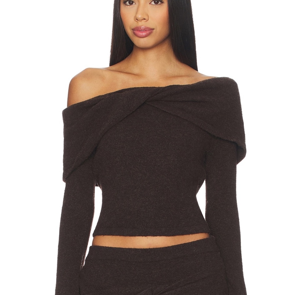 Off-the-Shoulder Cropped Knit Sweater in Dark Brown